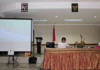 Selnajaya - Presentasi oleh Mr. Takeda sebagai perwakilan dari Otemon Gakuin University, Osaka - Japan di SMAN 81 Jakarta